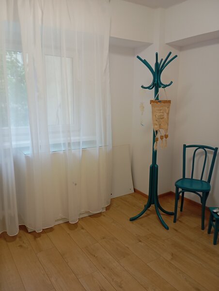 Piata Iancului, Mihai Bravu,